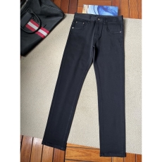 Louis Vuitton Jeans